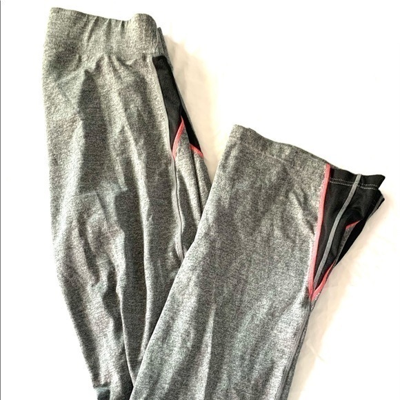 BKE Sport Women’s Yoga Pants Size M - Picture 1 of 5